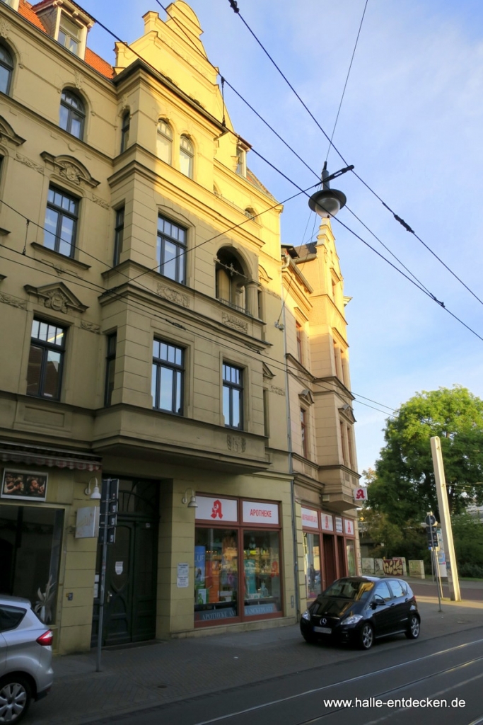 Apotheke am Franckeplatz in Halle (Saale).