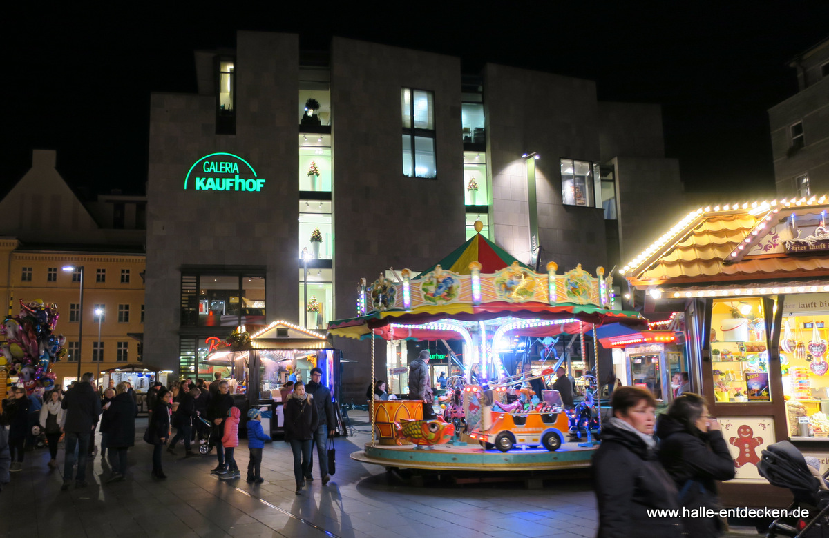 Karusells und Süßigkeiten - Lichterfest 2017 in Halle.