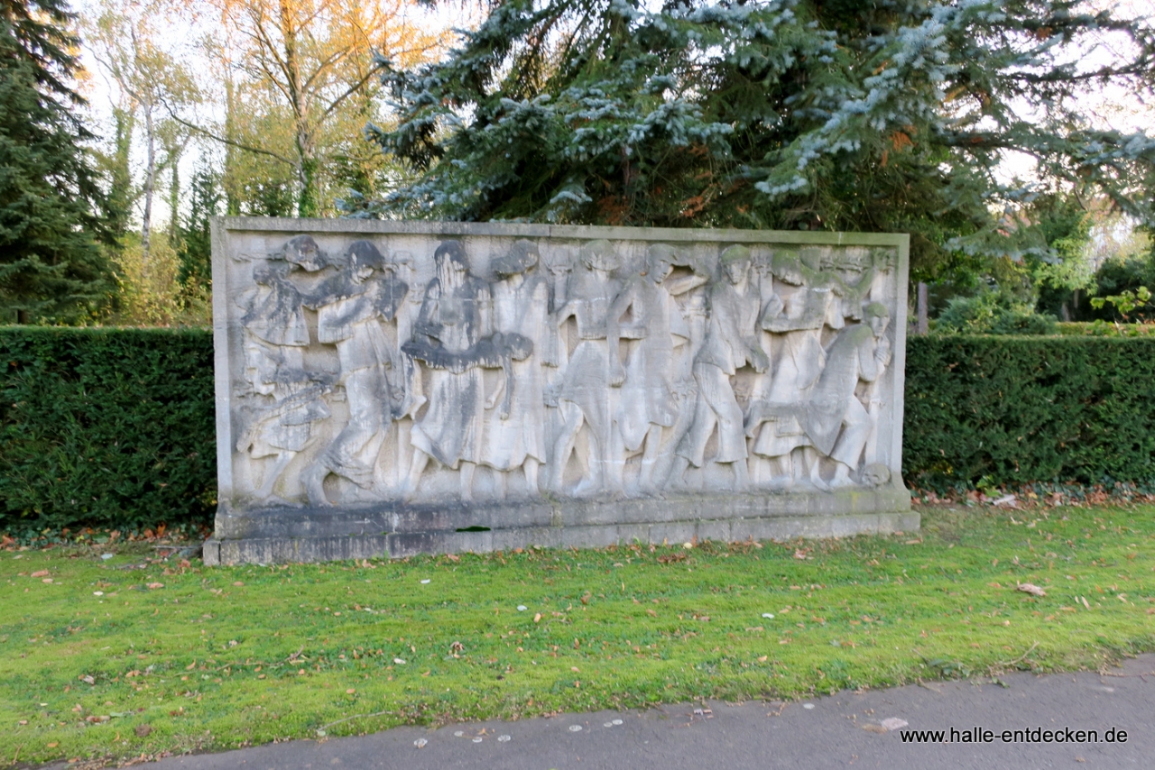 Denkmal auf dem Gertraudenfriedhof
