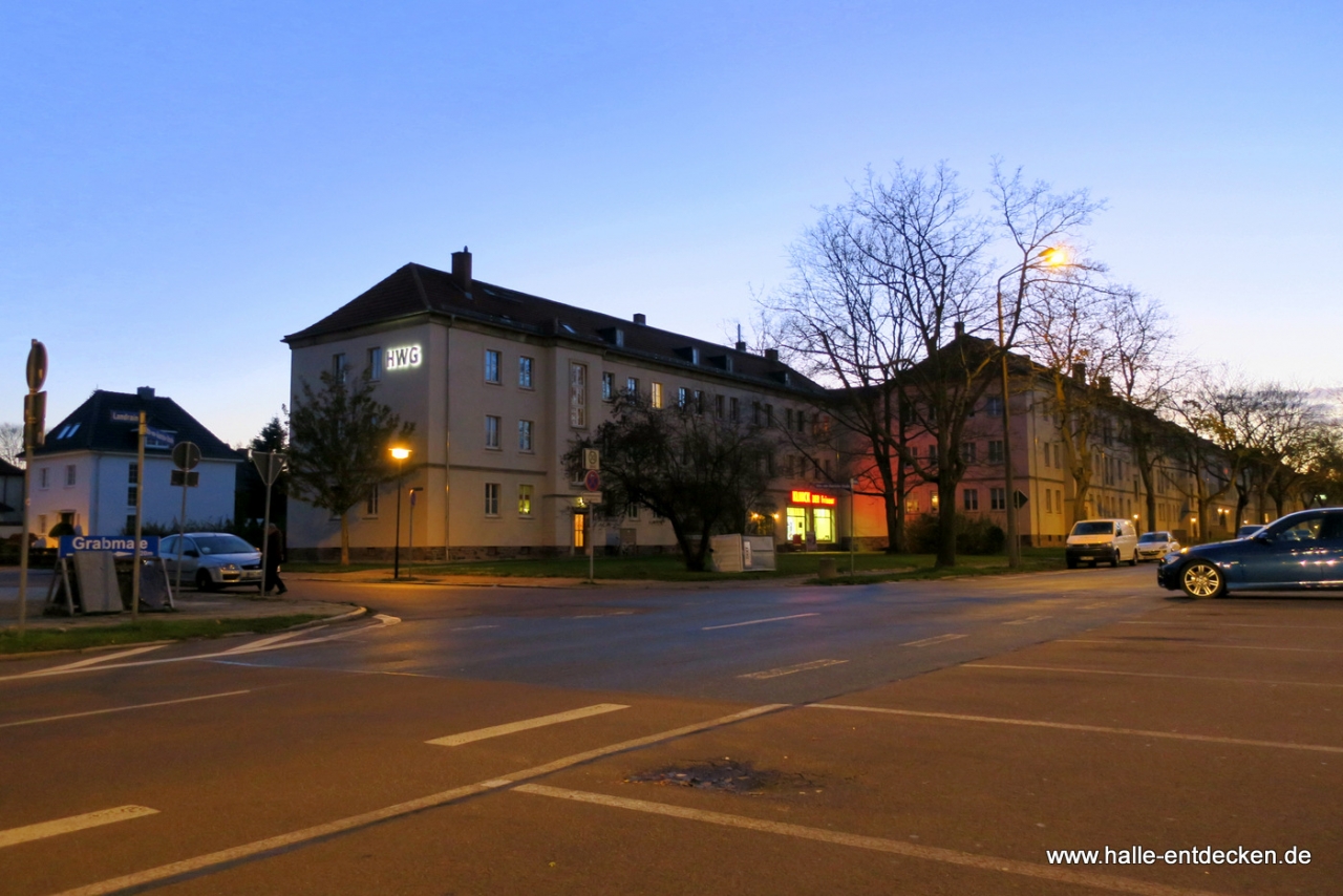 Landrain, Ecke Otto-von-Guericke-Straße.