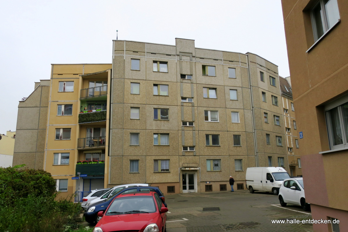 Plattenbauten in Halles Innenstadt am Schülershof.
