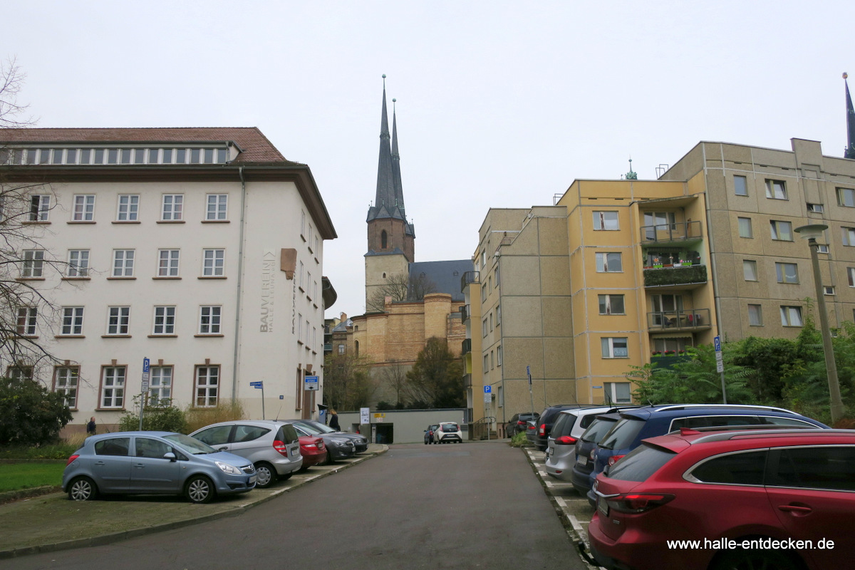 Blick in die Steinbockgasse und im Hintergrund die Marktkirche.