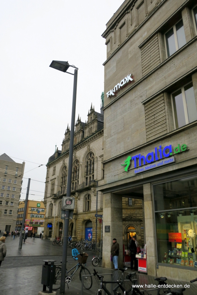 Blick in Richtung Stadthaus, Ecke Schmeerstraße.