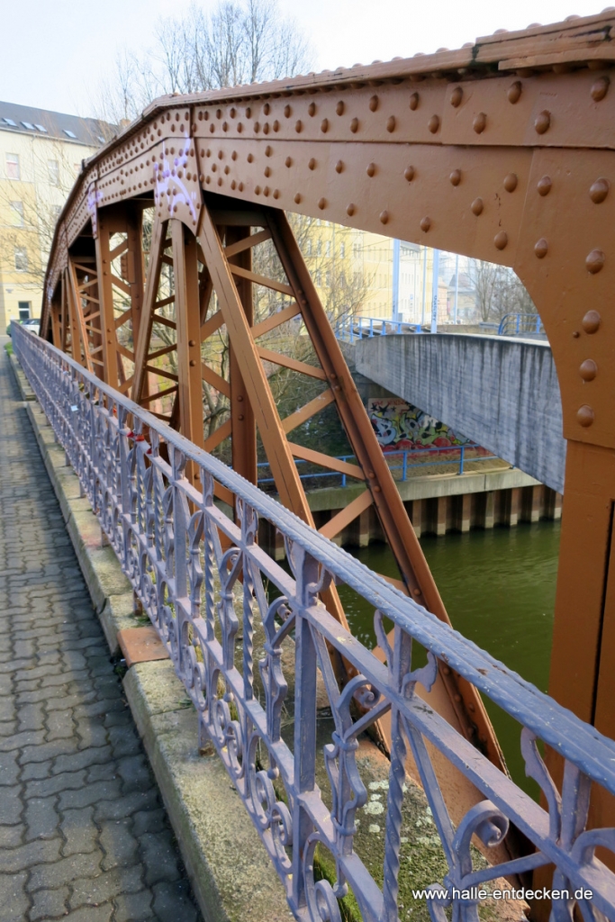 Detailaufnahme der Schieferbrücke.