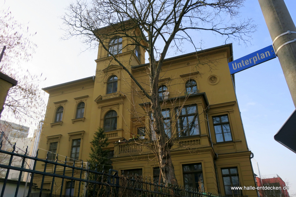 Villa Ecke Unterplan und Wilhelm-Jost-Straße.
