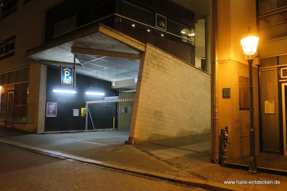 Einfahrt zur Tiefgarage im Händelhauskarree - Dachritzstraße