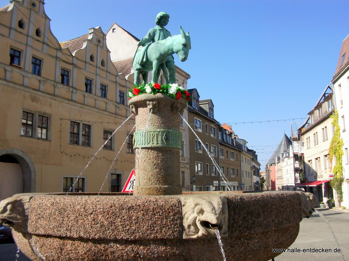 Der Eselsbrunnen in Halle (Saale) auf dem Alten Markt