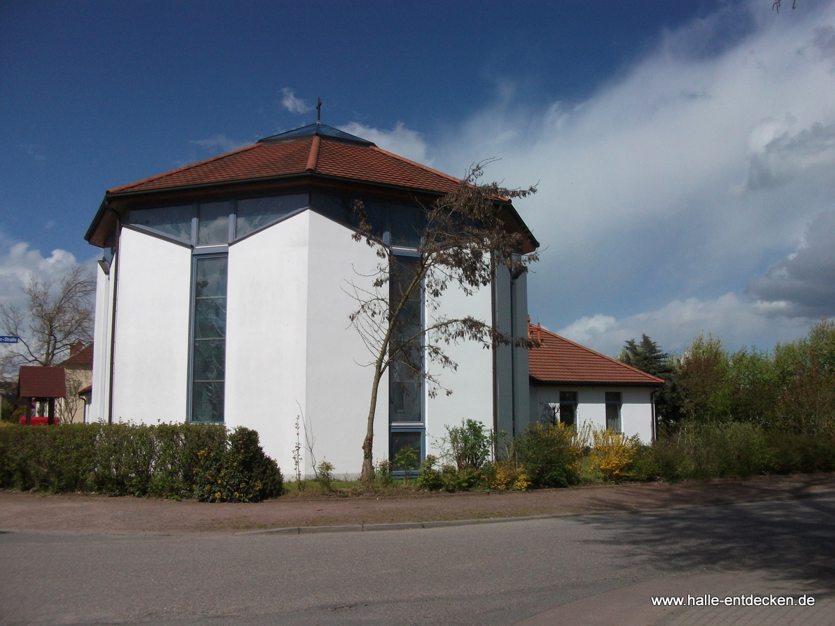 Kirche Dölau St. Maria Königin des Himmels