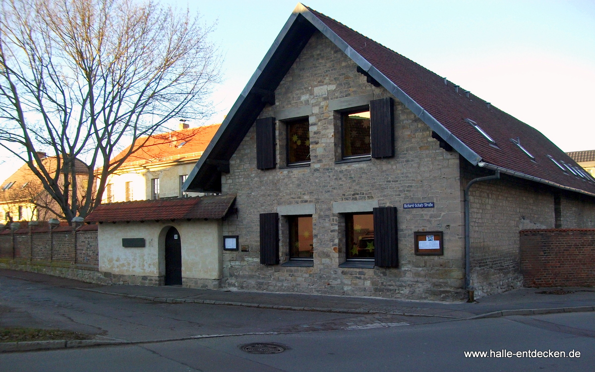 Gemeindehaus der Kirche St. Petrus in Wörmlitz - Halle (Saale)