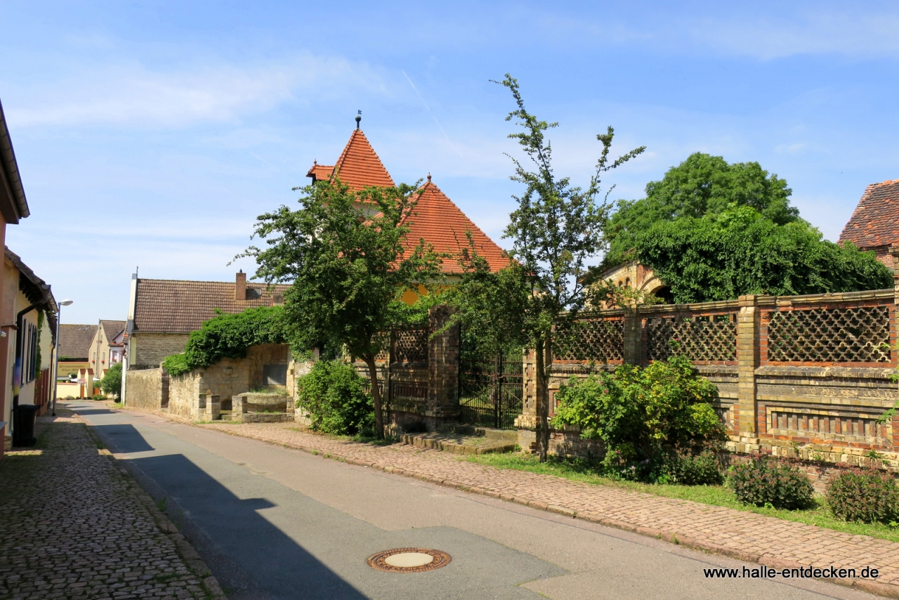 Kirchstraße - Dorfkirche Lieskau bei Halle (Saale)