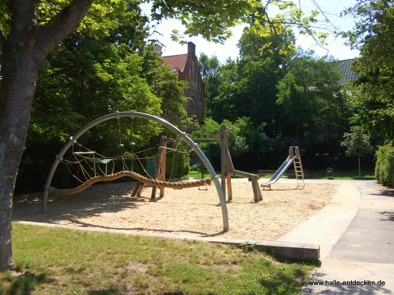 Spielplatz am Ratswerder in Halle (Saale)