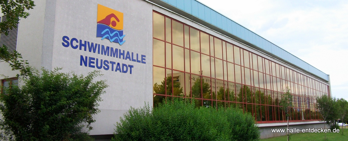 Schwimmhalle in Neustadt an der Magistrale