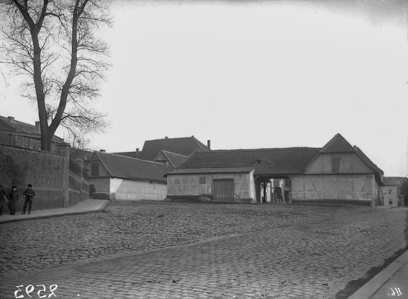 Blick von der Ankerstraße zu den Tuchrähmen und zur Packhofgasse. Fotografiert von Gottfried Riehm.