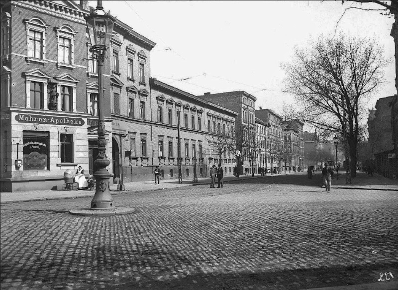 Blick in die Ludwig-Wucherer-Straße vom Reileck. Fotografiert von Gottfried Riehm.