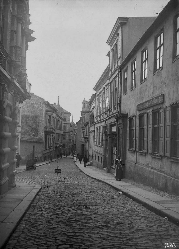 Die Schulstraße mit Blick zur Großen Ulrichstraße. Fotografiert von Gottfried Riehm.