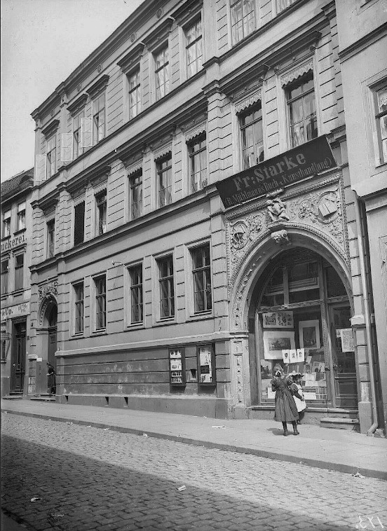 Die Barfüßerstraße Nummer 15 in Halle. Fotografiert von Gottfried Riehm.