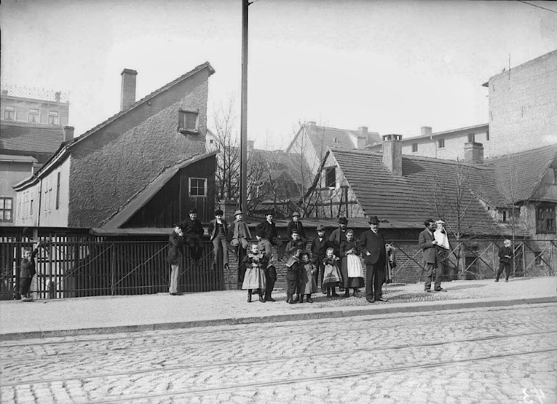 Der Hallorenring mit Blick zur Strohhofinsel. Fotografiert von Gottfried Riehm.