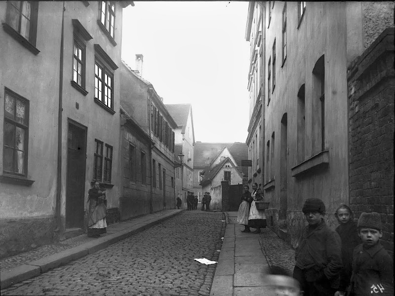 Die Fleischerstraße in Halle. Fotografiert von Gottfried Riehm.