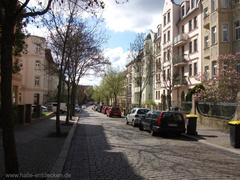 Der nördliche Teil der Richard-Wagner-Straße mit Blick Richtung Große Brunnenstraße.