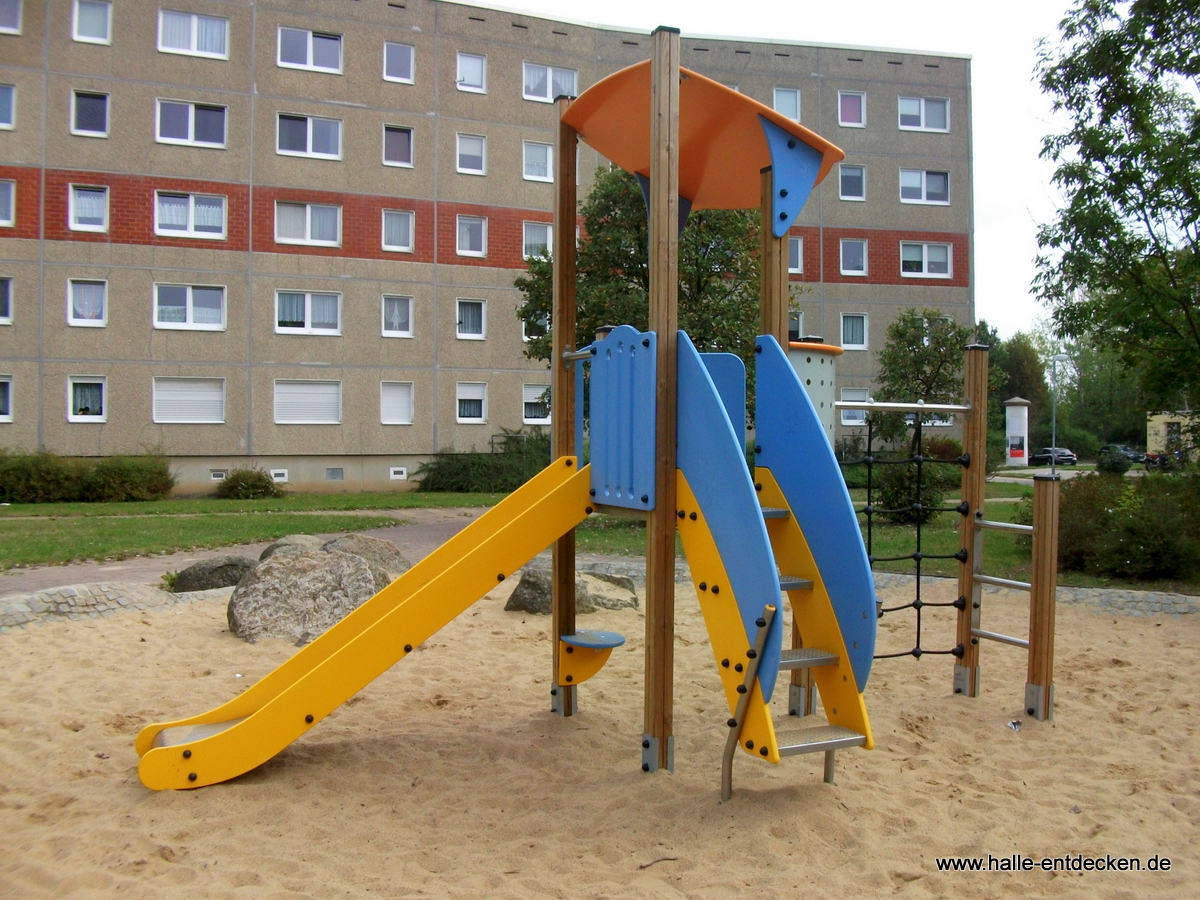 Spielplatz Reusenweg in Heide-Nord, Halle (Saale)