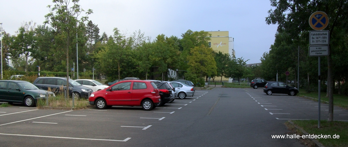 Parkplatz am Lachsweg in Halle (Saale)