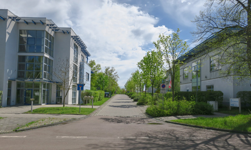 Die Daniel-Vorländer-Straße im Stadtteil Heide-Süd in Halle an der Saale.