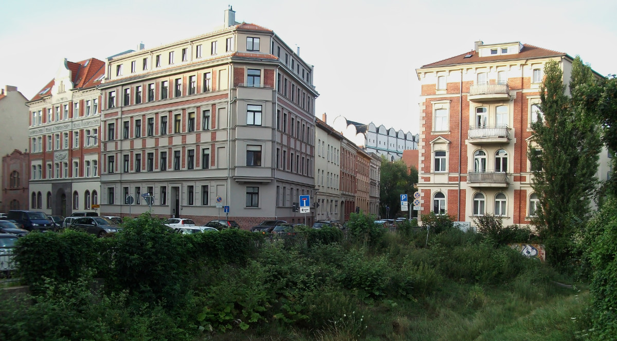 Blick von der Ankerstraße über den Flutgraben zur Pfälzer Straße, 2017