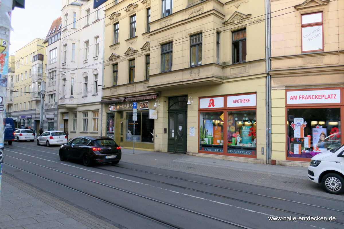 Steinweg an der Ecke zum Franckeplatz.